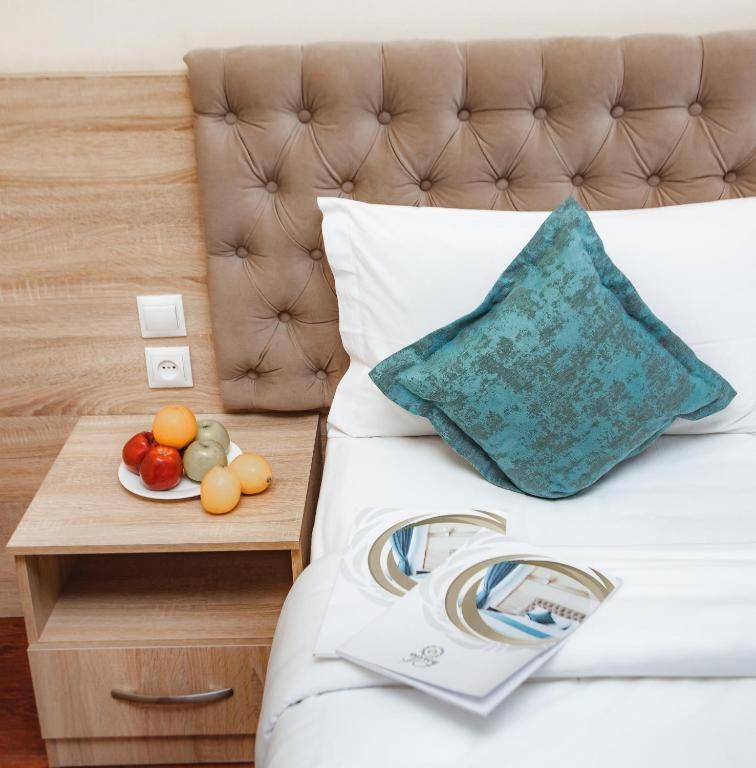 Park Hotel Al Bustan Çimkent Dış mekan fotoğraf