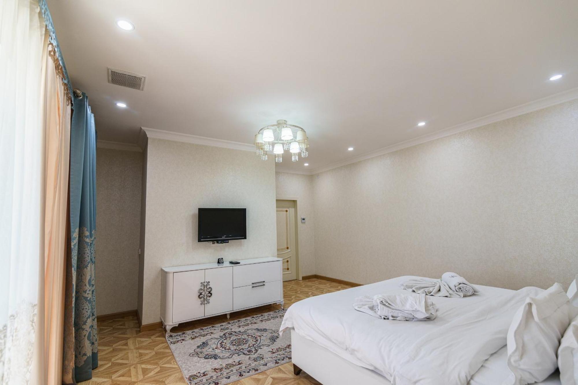 Park Hotel Al Bustan Çimkent Dış mekan fotoğraf